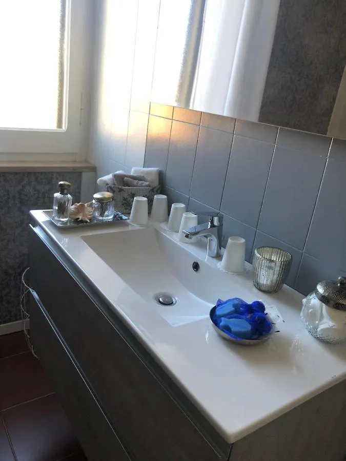 Casa Babila 100 Metres From The Beach 10 Kilometres From Villasimius Solanas  Solanas (Cagliari)