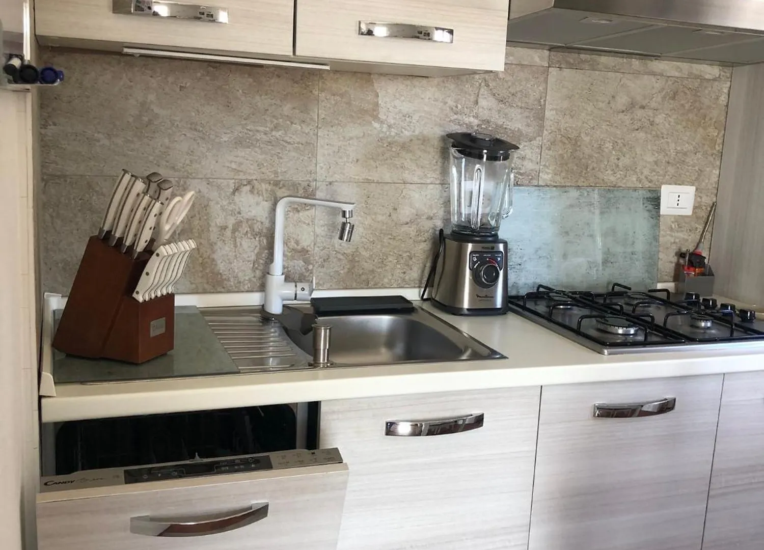 Lägenhet Casa Babila 100 Metres From The Beach 10 Kilometres From Villasimius Solanas  Italien